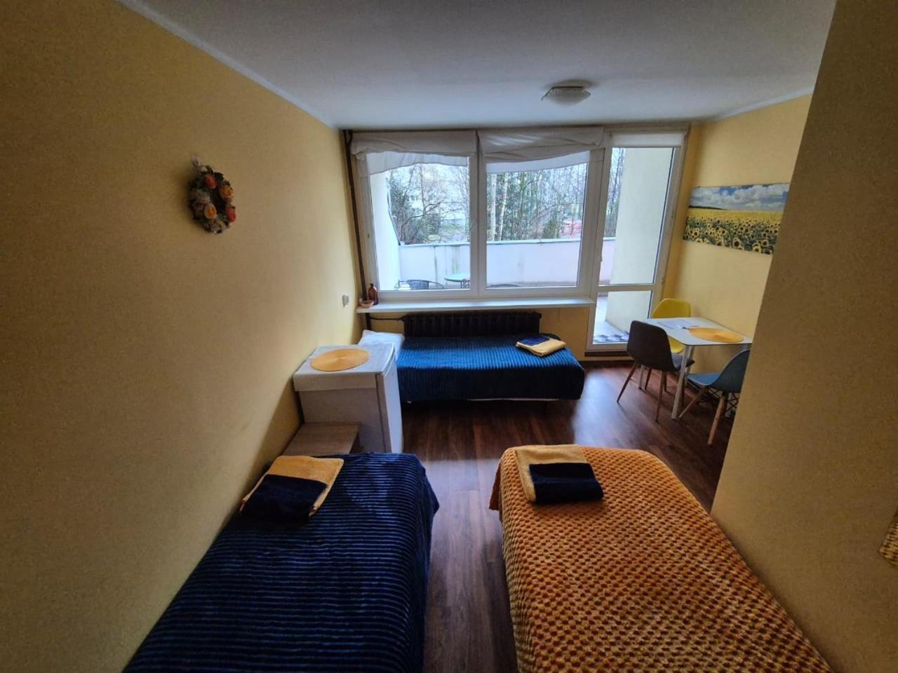 Travel House Wroclaw Hotel ภายนอก รูปภาพ