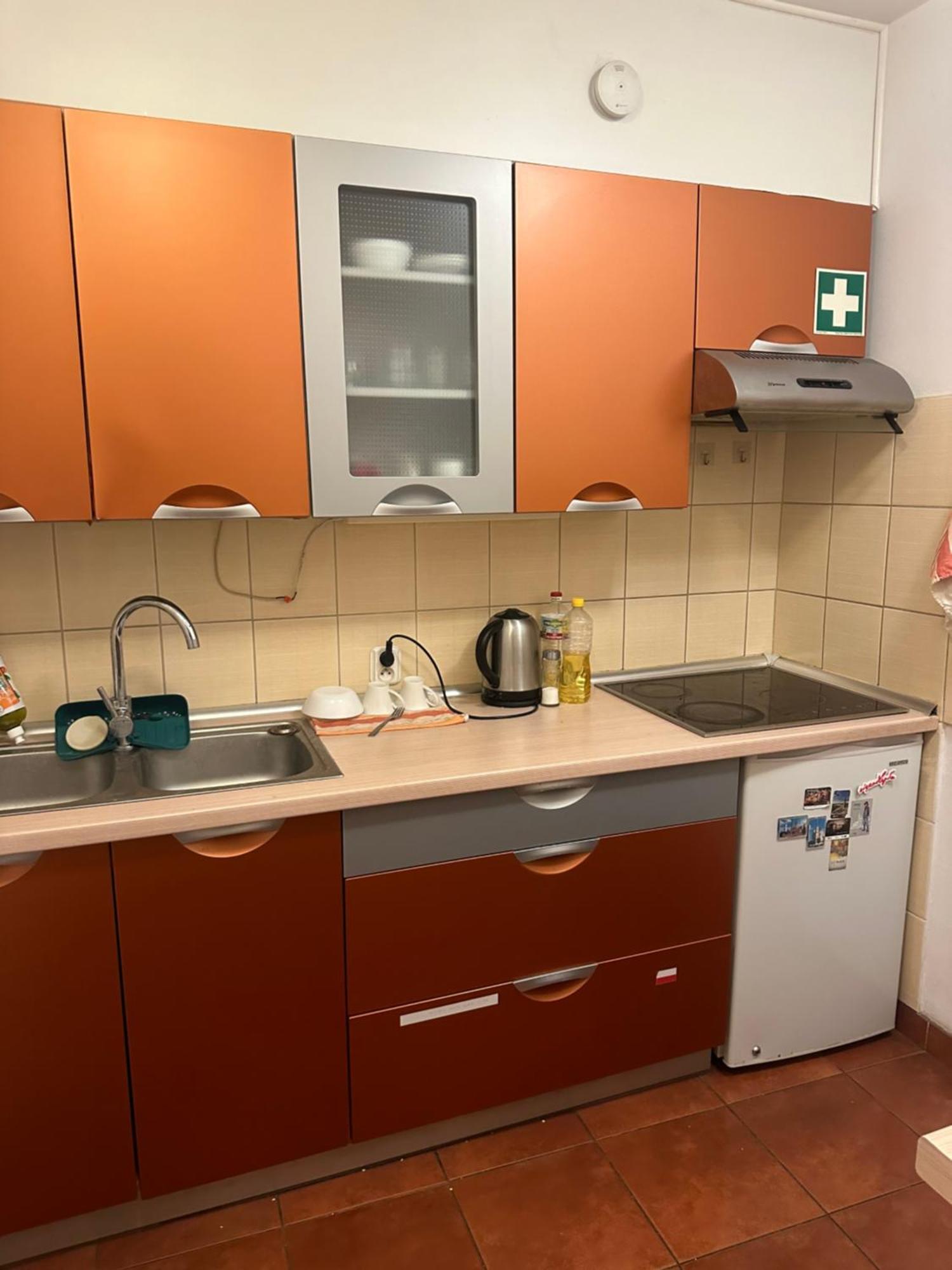 Travel House Wroclaw Hotel ภายนอก รูปภาพ